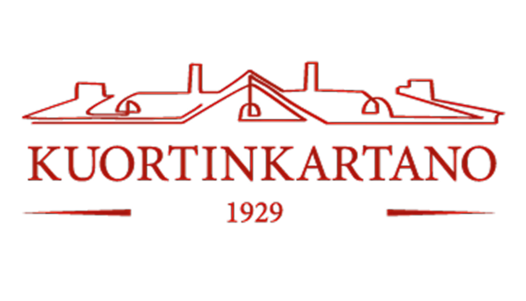 Kuortinkartano kuvattuna ilmasta. Luminen maisema ja puita.