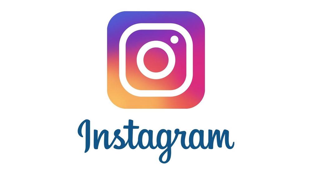 Instagramin logo toimii linkkinä PerhePesä Kuusamon instagramtilille.