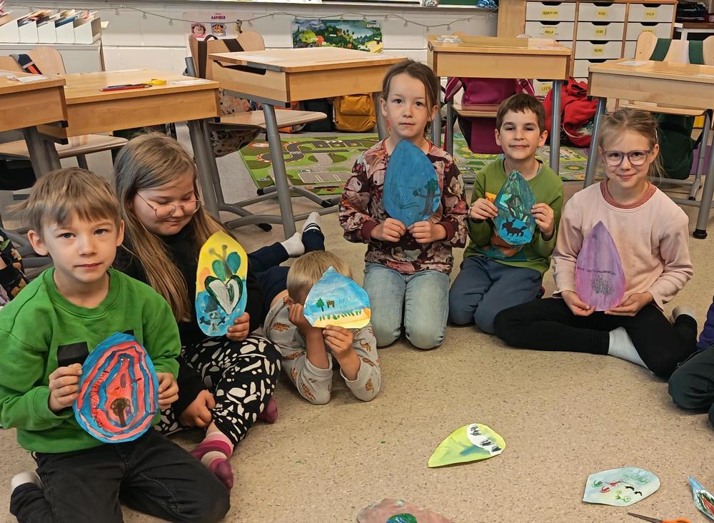 Savilahdenkoulun neljännes luokka askarteli energiapisaroita