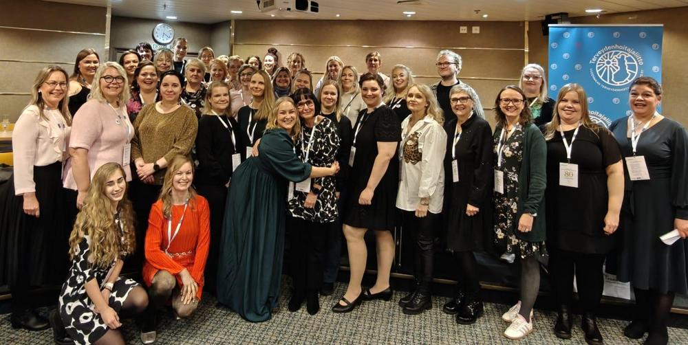 Ryhmäkuva risteilylle osallistuneista