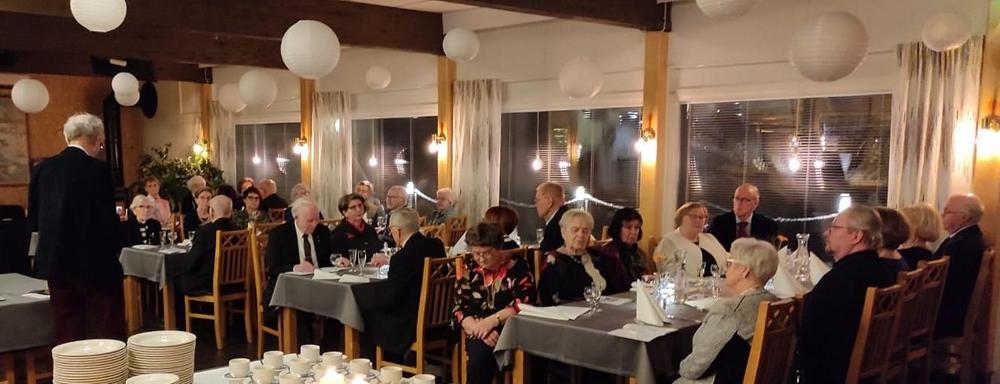 Ylitornion seniorien 35 vuotisjuhlaa vietettiin 16.11.2023 Hotelli Karemajojen tiloissa.
Kuva: Rauno Kuitunen