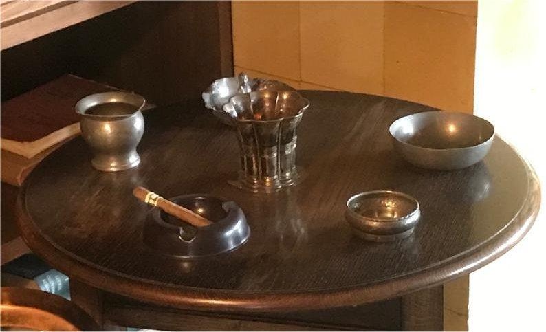 Jean Sibeliuksen tuhkakupit.