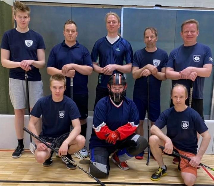 The Fireballs - joukkue (8 pelaajaa)