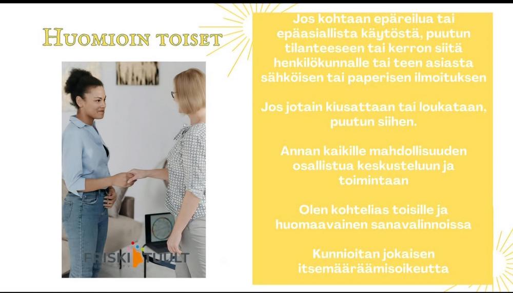 kaksi naista kättelee tosiaan