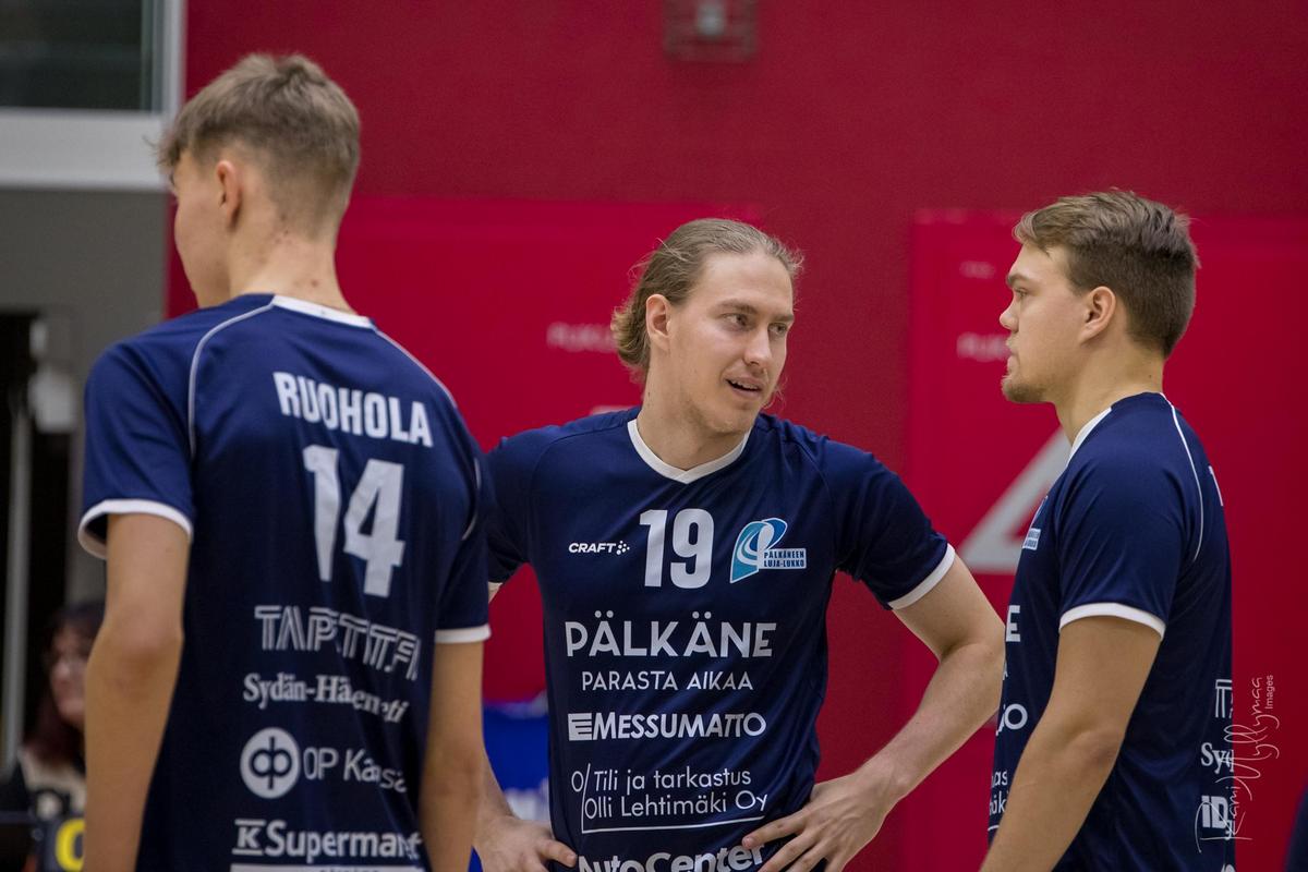 Tikkala kuritti East Volleyta kovalla kädellä Lukon pudotuspelipaikka