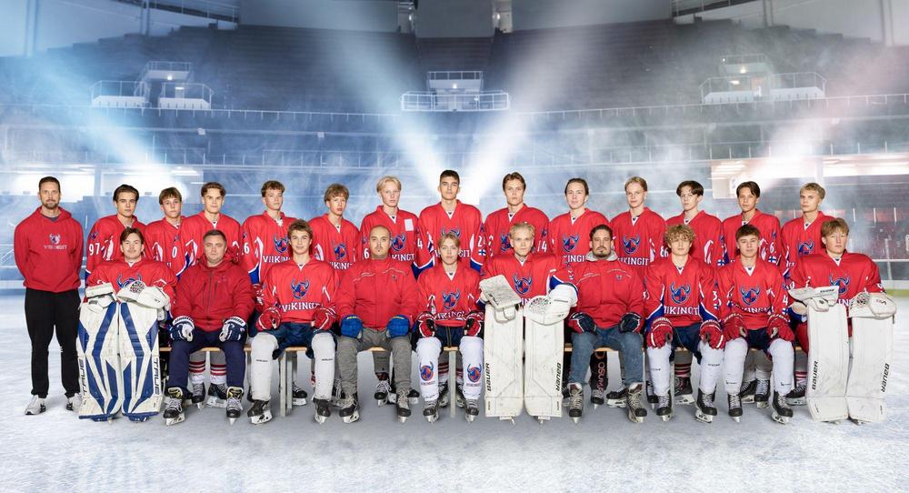 Viikingit U18 JoVi joukkuekuva 2024-2025