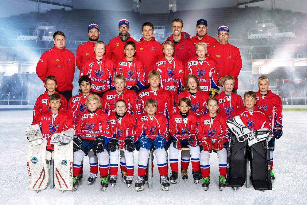 Viikingit U11 joukkuekuva 2024-2025