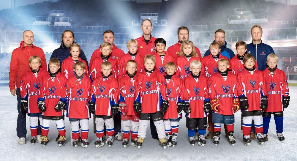 Viikingit U8 joukkuekuva 2024-2025