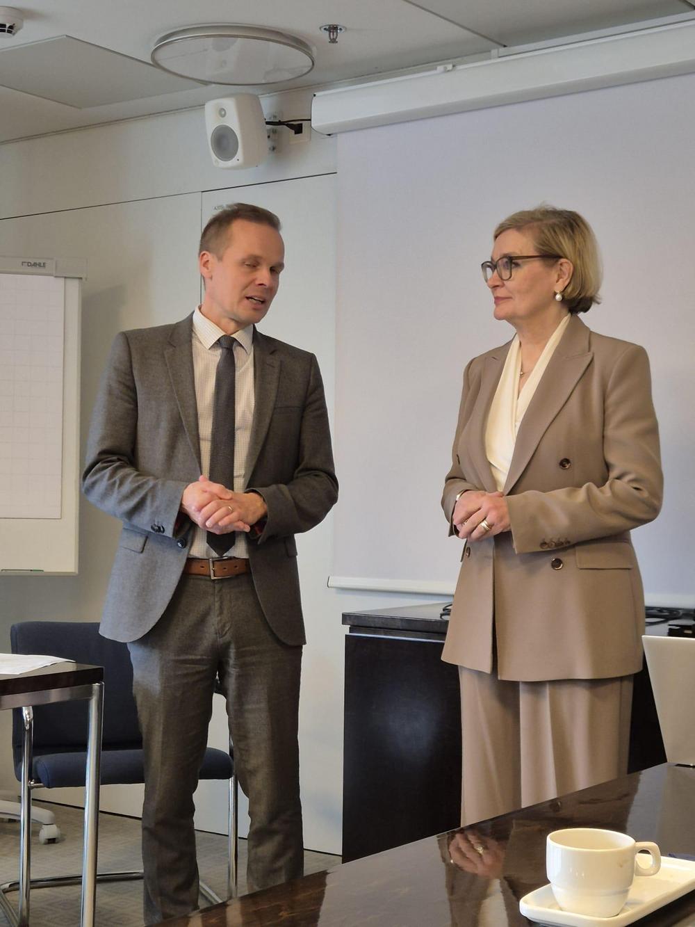 Markku Siponen ja Paula Risikko