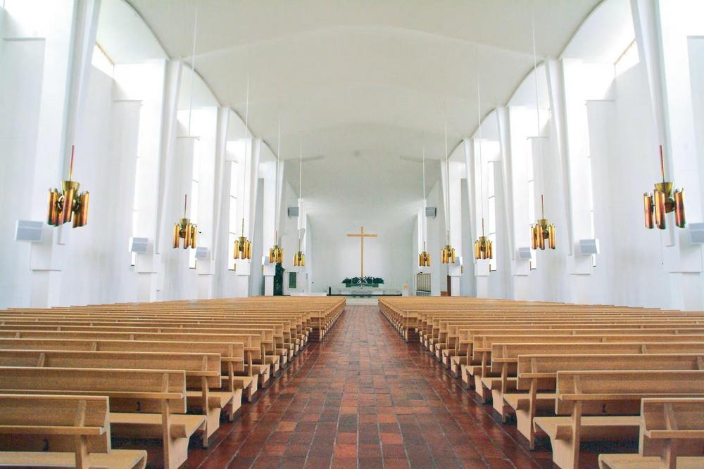 Lakeuden Ristin kirkko, valmistunut 1960. Kuva: Visit Seinäjoki Region