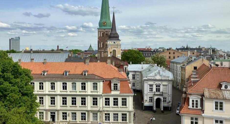 Vanhaa kaupunkia Riian linnasta nähtynä. 