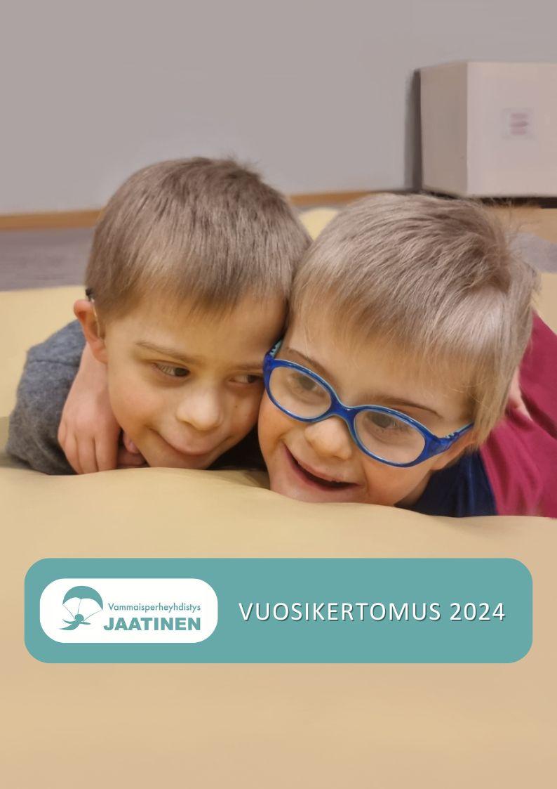 Kuvassa vuosikertomuksen kansilehti. Kuva on linkki, jota klikkaamalla pääset PDF-muotoiseen vuosikertomukseen.