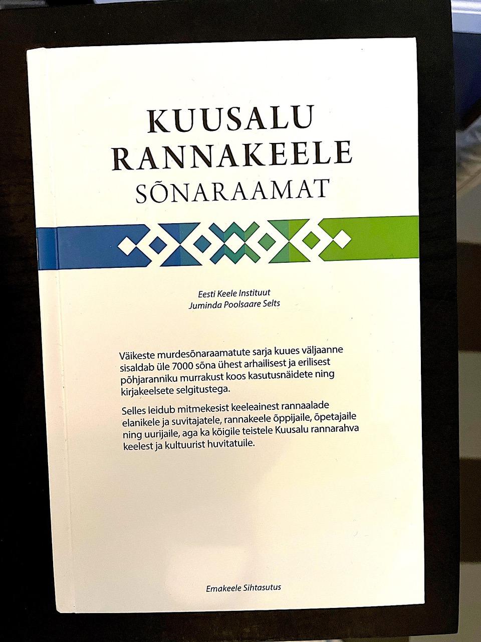 Kuusalu rannakeele sõnaraamat. Kuva: Tapio Mäkeläinen 13.8.2025.