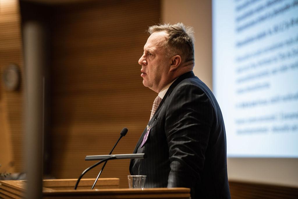 Juha Raitio, professor i europarätt.