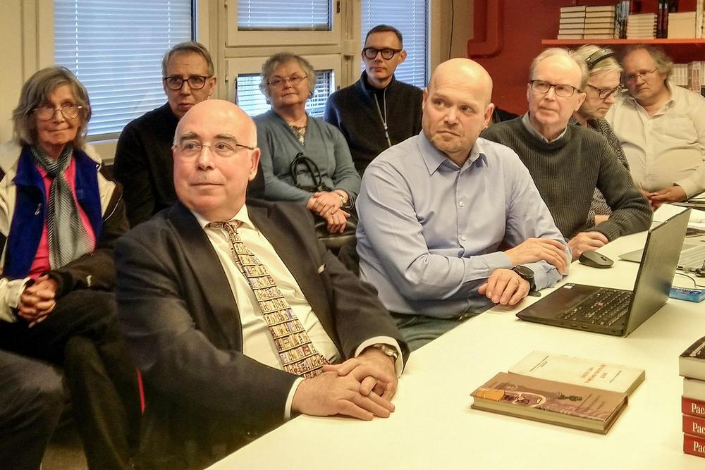 Suurlähettiläs Manuel Montobbio ja professori Peter Stadius