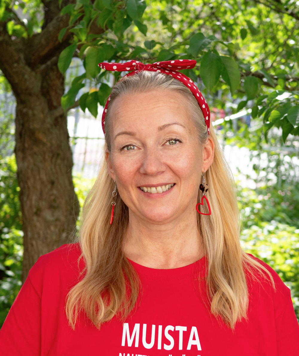 Riikka Heikkinen.