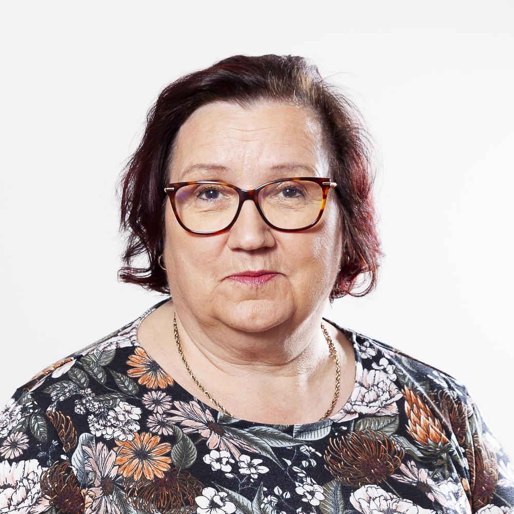 Kuvassa Lapin sosiaali- ja terveysturvayhdistyksen väistyvä toiminnanjohtaja Arja Kilpeläinen