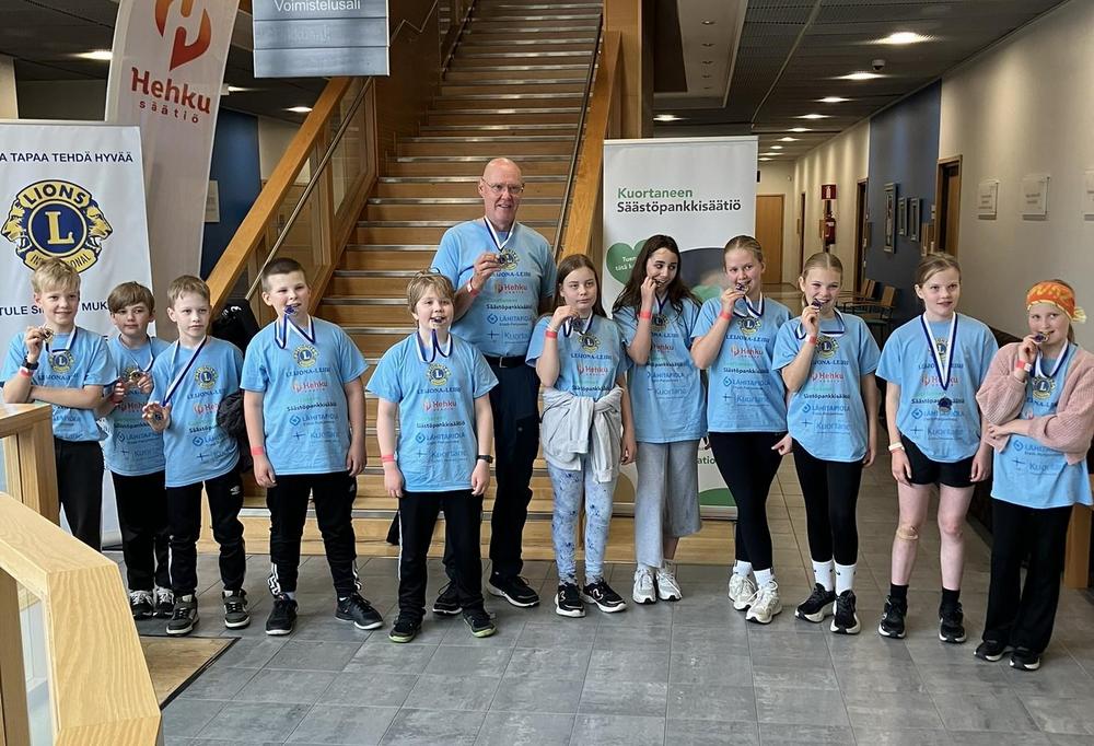 Leiriolympialaisten voittajat saivat Leijona-mitalit