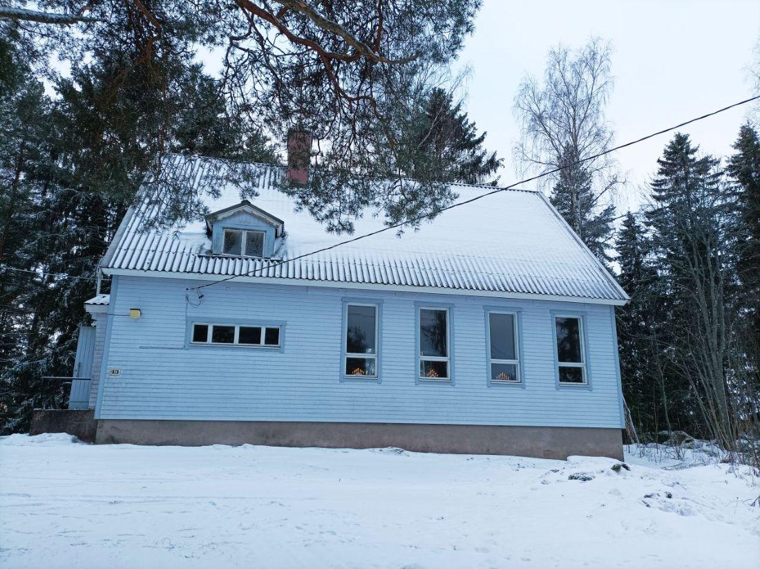 Haaviston kyläkirkon ulkokuva