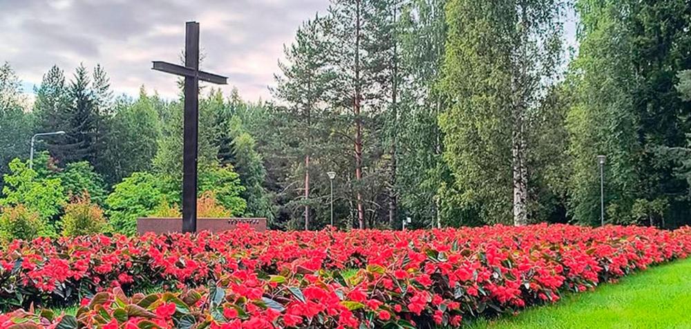Tuupovaaran sankarihautausmaa